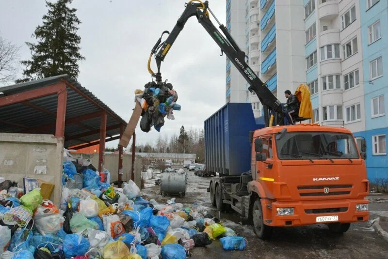 Вывоз бытового мусора в Краснодаре с погрузкой в октябре